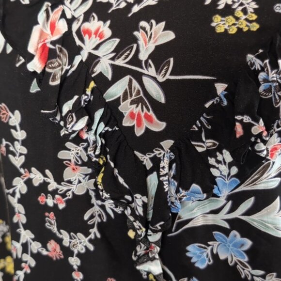 3/$20 Philosophy Long Sleeve Floral Top Ruffle Trim Flowy Blouse Button Cuffs - Picture 4 of 13